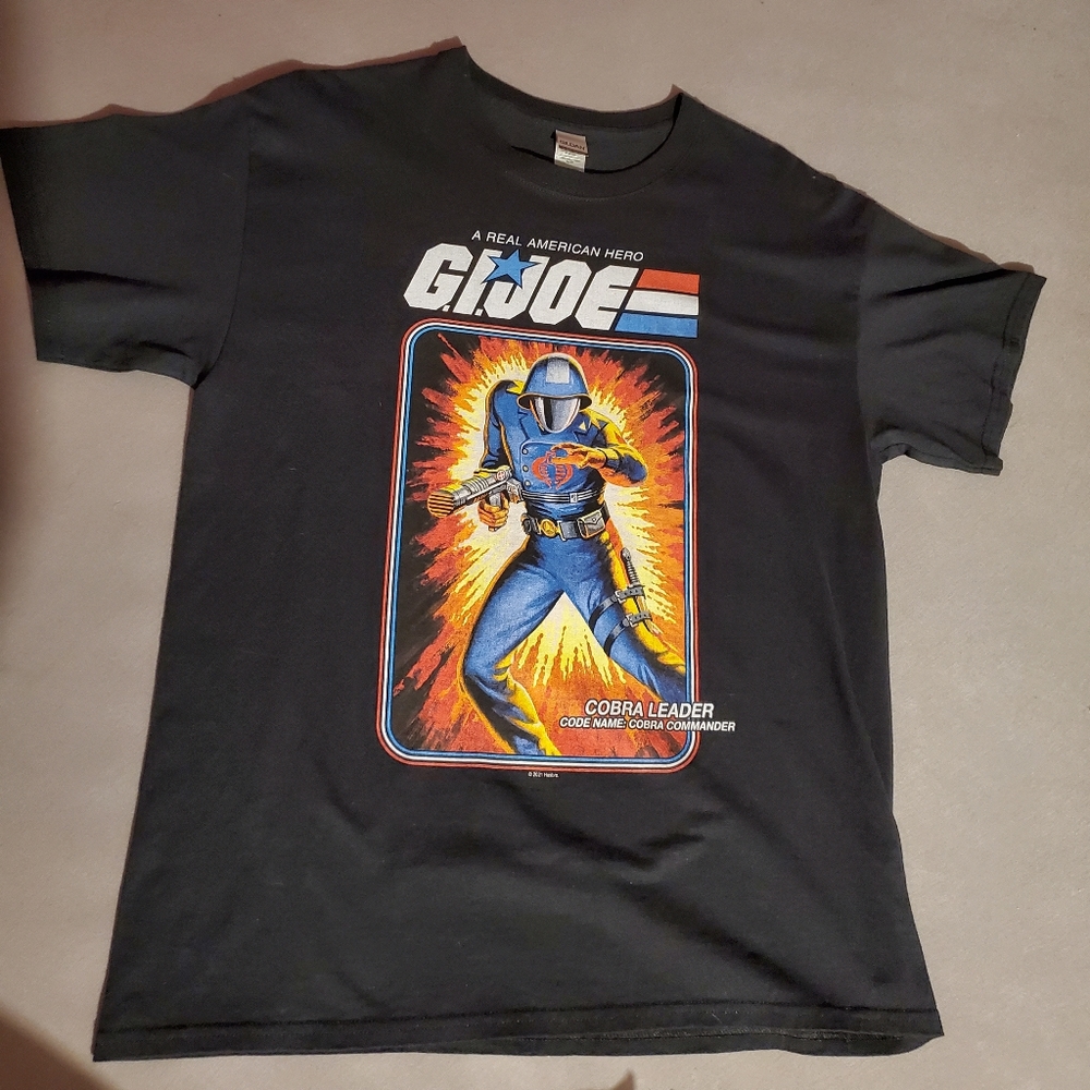 BRAND NEW PURCHASED NEW OFF AMAZON, & "NEVER"-> WORN!!. Size is a Men's Large.